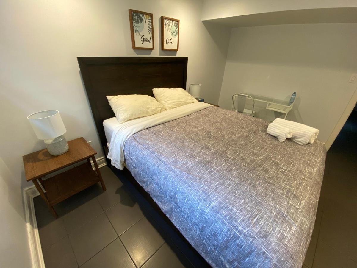 Yonge And Finch Subway !S Spacious And Modern Private Bd With Shared Bathroom Τορόντο Εξωτερικό φωτογραφία